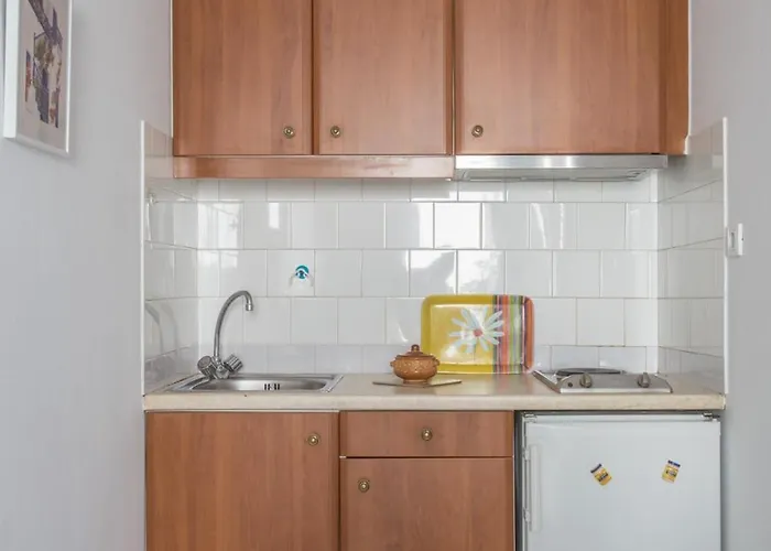 Klery - 3 Naousa (Paros)